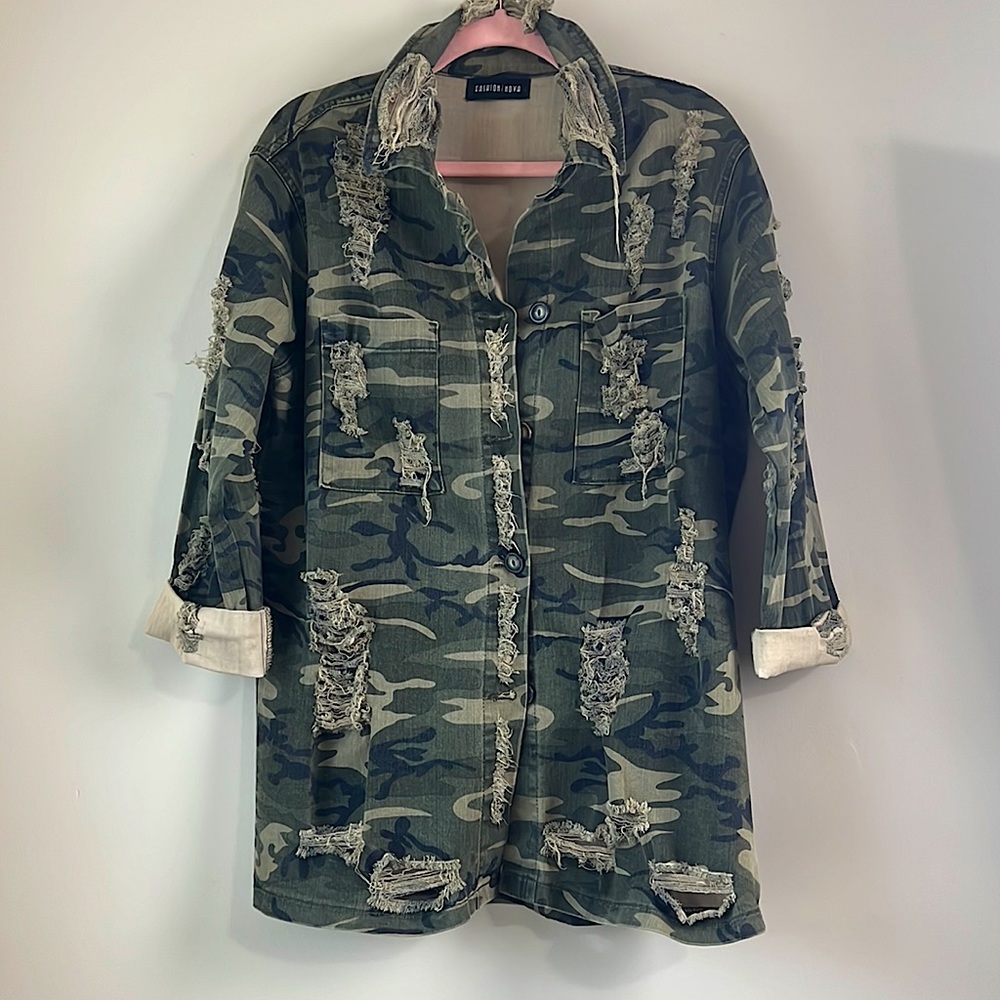 Large Fashion Nova Camouflage Jacket